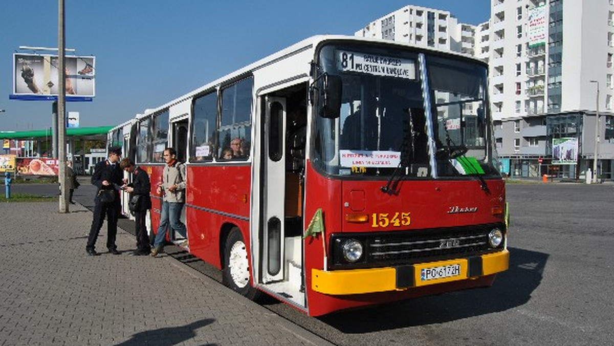 "MMPoznań": Kto ma sentyment do wysłużonych autobusów marki Ikarus, 3 lutego będzie mógł znowu się nim przejechać.