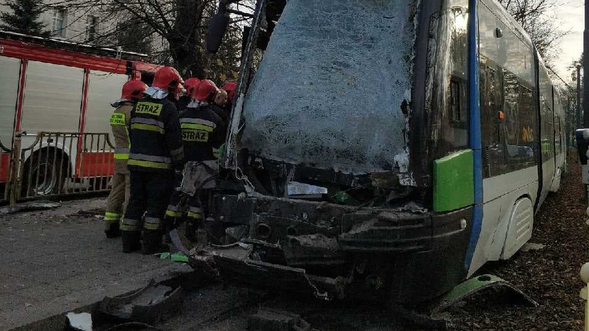 Szczecin: Zderzenie tramwajów. Motorniczy w poważnym stanie