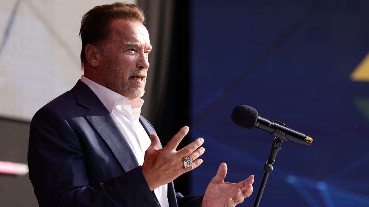 Schwarzenegger zwiedzi Muzeum Auschwitz. "Widziałem, jak nienawiść wymknęła się spod kontroli"