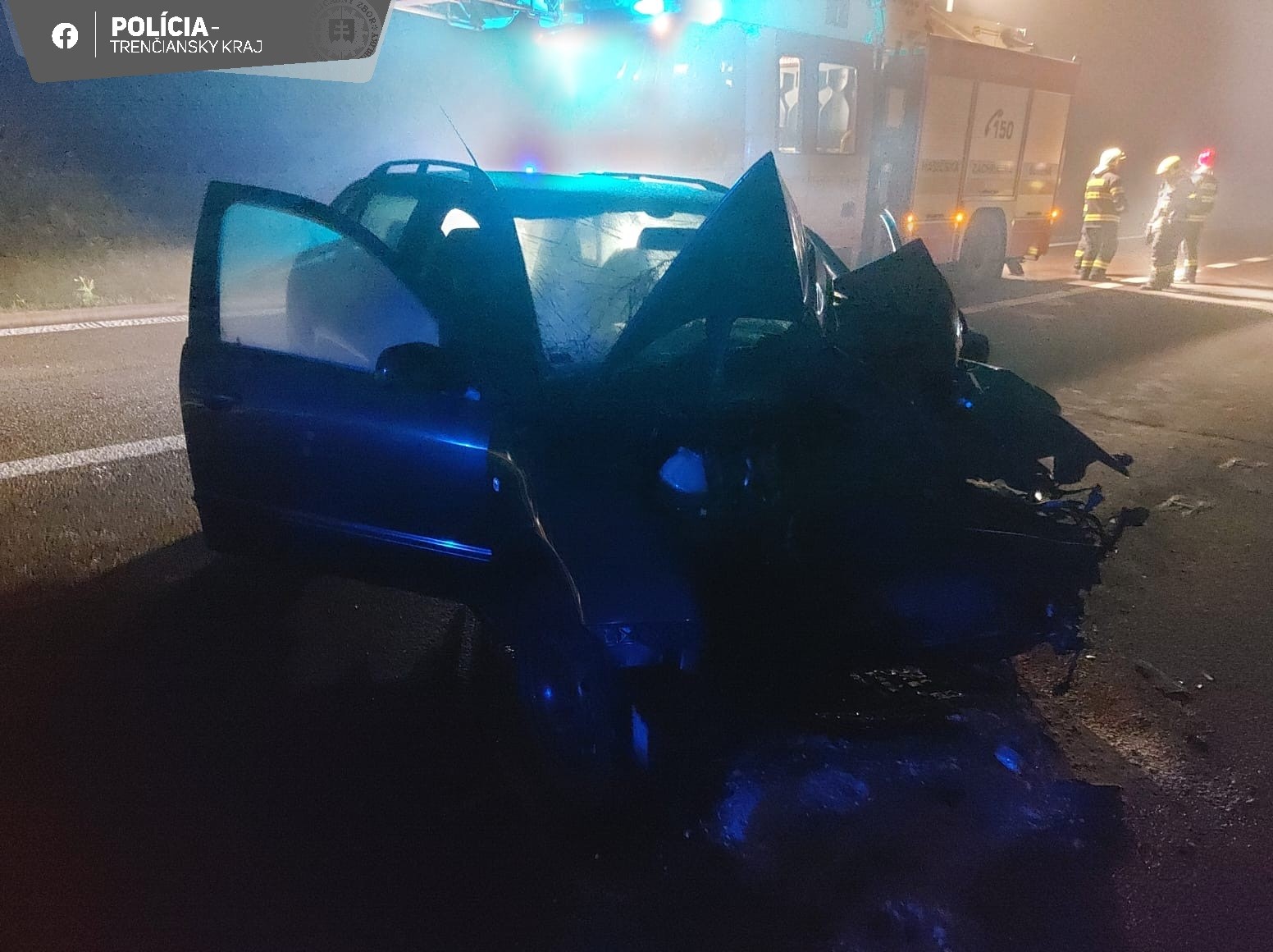 Na diaľnici D1 došlo k hromadnej dopravnej nehode 3 osobných motorových vozidiel a mikrobusu.