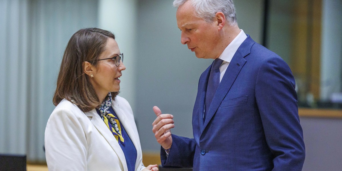 Minister finansów Polski Magdalena Rzeczkowska i jej francuski odpowiednik Bruno Le Maire.