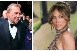 DŽEJ LO I KEVIN KOSTNER U VEZI? Uhvaćeni zajedno, HIT FOTKA usijala internet: Aflek POBESNEO kada je saznao da njegova bivša VOLI SLAVNOG GLUMCA - na pomolu ROMANSA DECENIJE