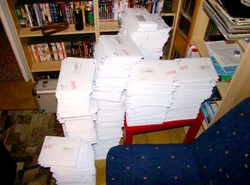 Kurier ukradł 12 tysięcy przesyłek