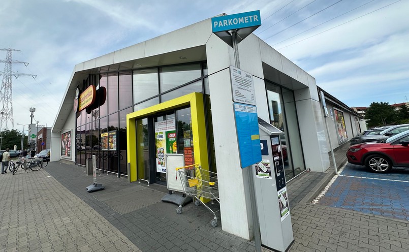 Bilet parkingowy - parking przy sklepie Biedronka