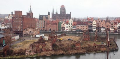 Podświetlą ruiny na Wyspie Spichrzów