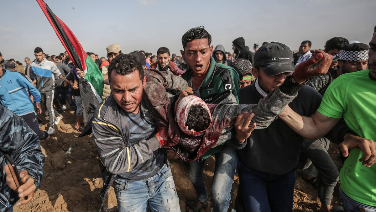Międzynarodowy Komitet Czerwonego Krzyża poinformował dziś, że co najmniej 13 tys. osób zostało rannych od kul izraelskich żołnierzy podczas trwających od marca demonstracji w Strefie Gazy. - To kryzys o bezprecedensowej skali w Strefie Gazy - powiedział przedstawiciel MKCK Robert Mardini.