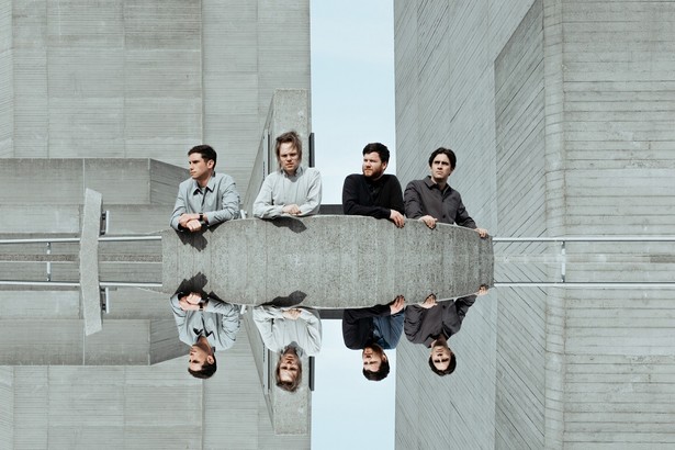 Enter Shikari pokazuje "Live Outside" i zapowiada nowy album przed wizytą w Polsce