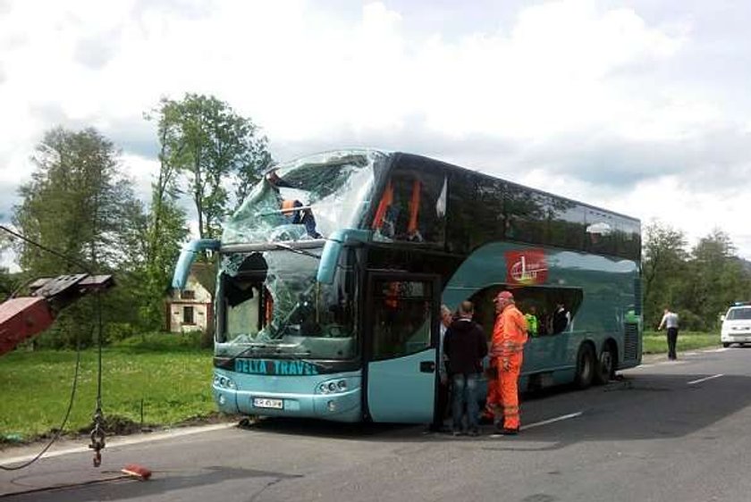 wypadek. autokar, Polacy, ranni, Słowacja, studenci, szpital