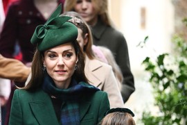 Kejt Midlton napustila Veliku Britaniju, viđena sa decom daleko od kuće - na OVOM mestu: "Ušetala je sa sinom i ćerkom, OBEZBEĐENJE se ne odvaja od nje", očevidac otkrio sve detalje