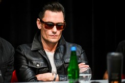 Bartosz Gelner zaskoczył wyznaniem. 'Dzieci na planie to najlepsza antykoncepcja'.