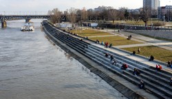 Rekordowo niski stan Wisły. Poziom wody w Warszawie wyniósł 10 cm