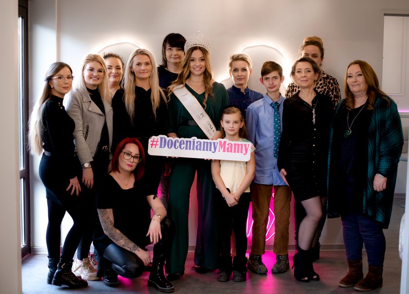 Miss Julia Baryga zorganizowała akcję #Doceniamy mamy