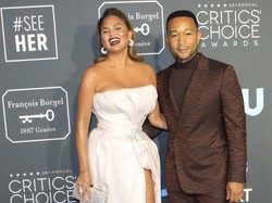 "Modelki już z niej nie będzie". Internauci okrutnie komentują pociążową figurę Chrissy Teigen. FOTO