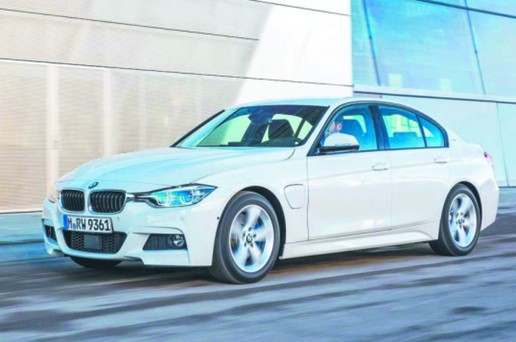 BMW 330e materiały prasowe(2)