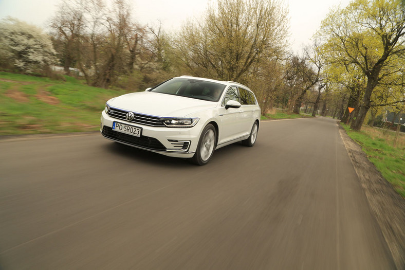 Test Volkswagena Passata GTE