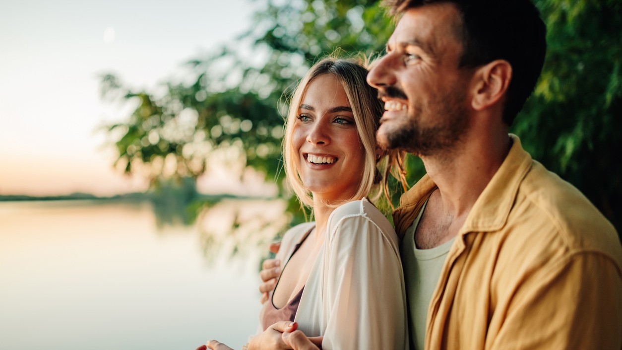 Niektoré spomienky sa vracajú práve preto, že v nich bolo niečo krásne. Ale to neznamená, že patria do tvojej prítomnosti.