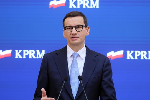 Premier Mateusz Morawiecki zapowiedział dziś na konferencji prasowej obniżenie podatku PIT z 17 do 12 proc. w ramach „tarczy antyputinowskiej. 