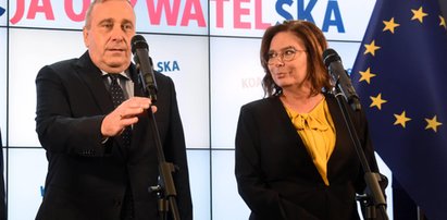 Jedna koperta wywołała zamęt w PO! Tajemnica rozwiązana