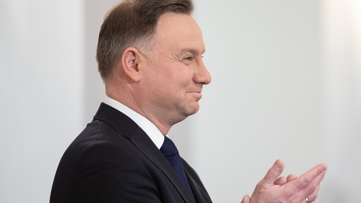 Koronawirus. Andrzej Duda zaprasza uczniów na turniej Grarantanna Cup