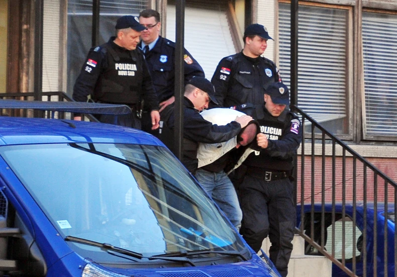 Policija odvodi Musića iz sudnice