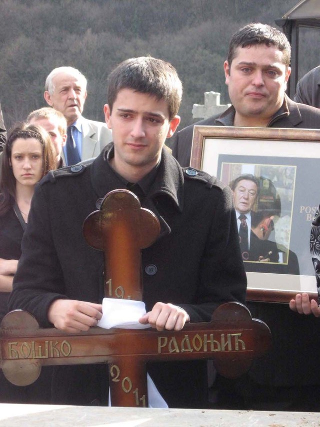 Nikola Kavaja Lovac Na Tita