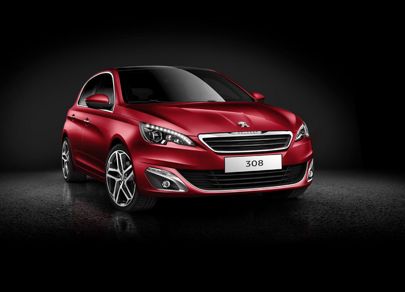 Peugeot 308 pokona Golfa