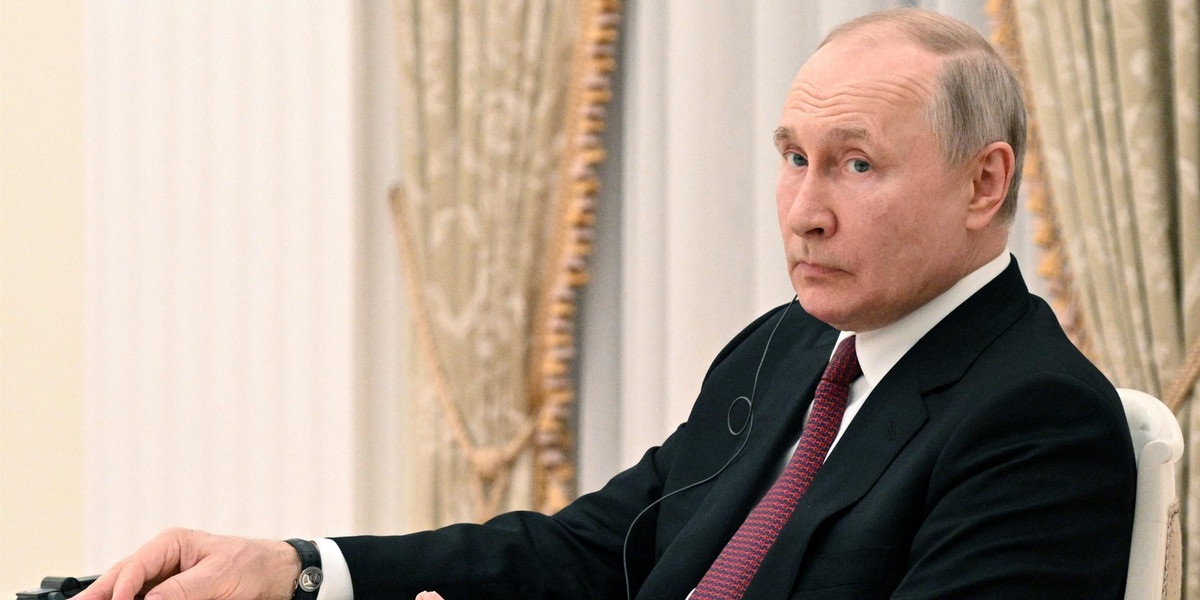 Władimir Putin nie musi się na razie obawiać, że Unia nałoży sankcje na diamenty oraz na rosyjski sektor nuklearny.
