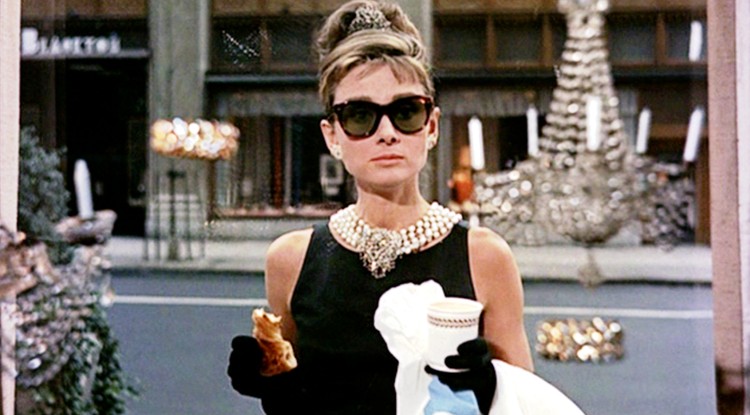 Audrey Hepburn a Breakfast at Tiffany's (Álom luxuskivitelben) című filmben Fotó: Getty Images