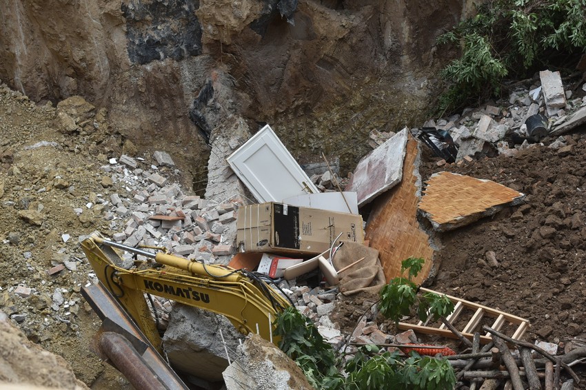 Zgrada, Vidovdanska, Vračar, Urušavanje