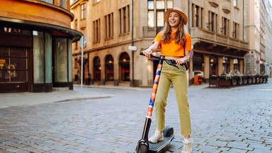 Hulajnoga elektryczna to dobry środek transportu dla nastolatka (i świetna zabawa). Te modele będą odpowiednie