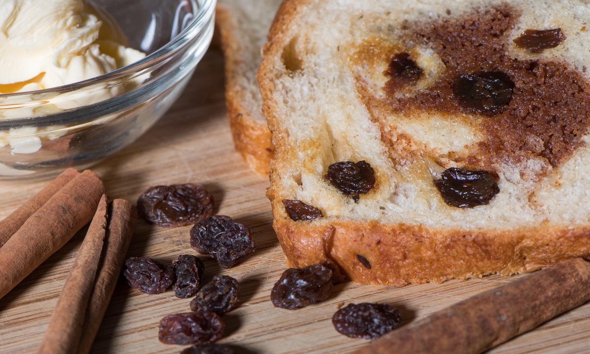 Przepis na masło cynamonowe. Idealne do tostów, naleśników i owsianki