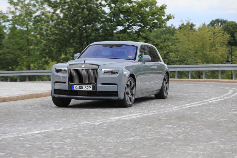 Rolls-Royce Phantom (2022, VIII Series II)