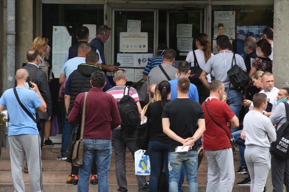 NE ZABORAVITE OVE DOKUMENTE Bez njih možete dospeti u zatvor ili platiti KAZNU 50.000 DINARA