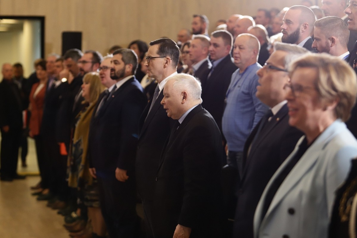 "Koniec walki PiS o przetrwanie". Ekspert: Wszystko dzięki wygranej Trumpa
