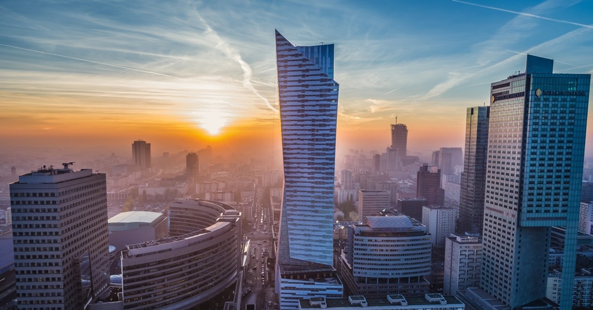 OECD zachwyca się naszym krajem. "Polska dokonała skoku" i dalej będzie w czołówce państw UE