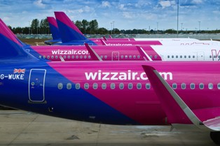 Wizz Air rośnie w siłę w Warszawie. Nie wyklucza też powrotu do Modlina
