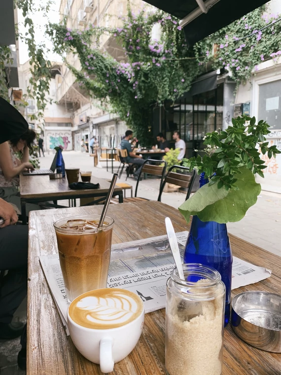 "Kawa w dzielnicy Florentin, Tel Awiw"