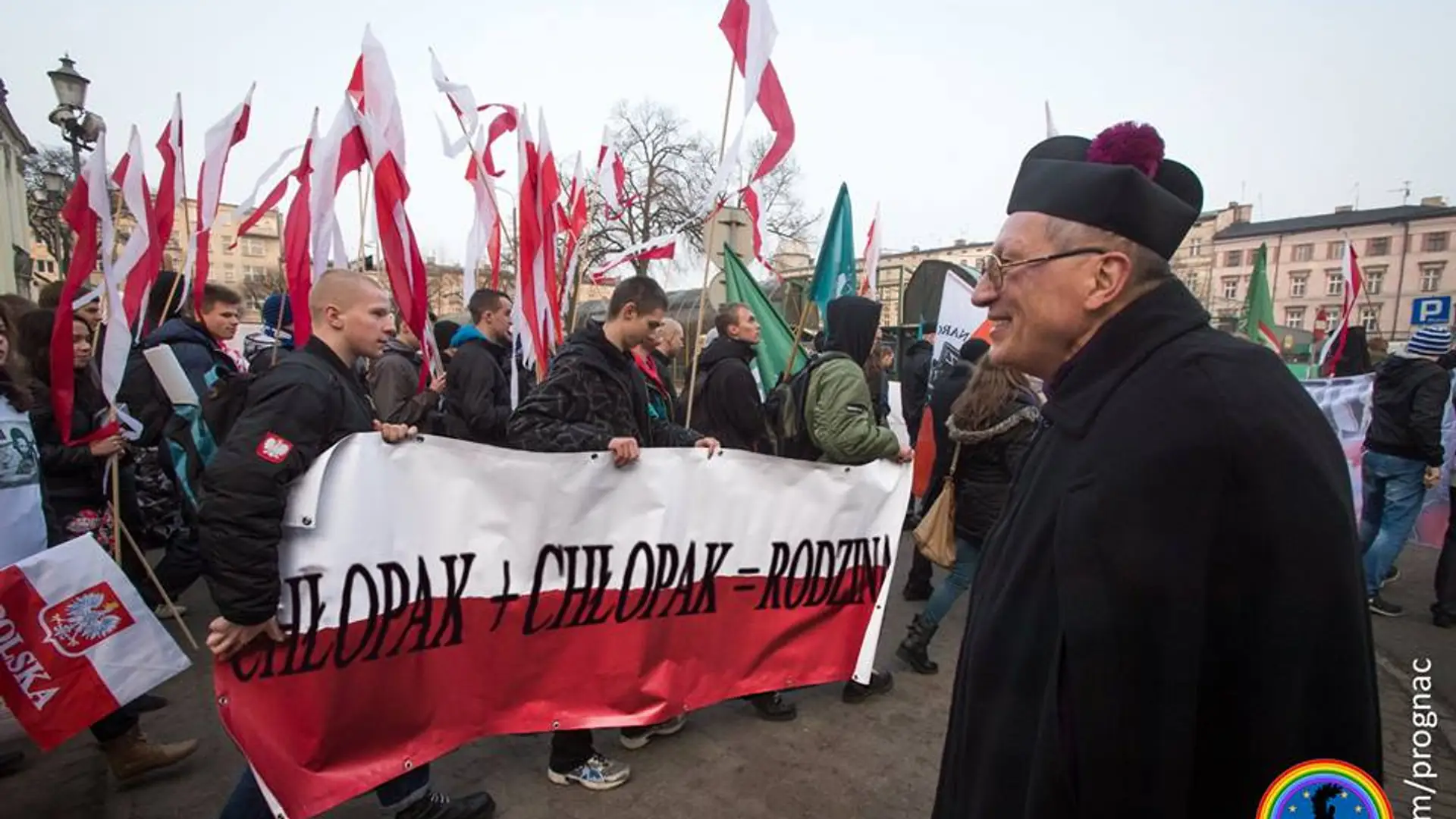 "Narodowe badanie prostaty". Na tym profilu zamiast nienawiści, narodowcy głoszą hasła tolerancji i miłości