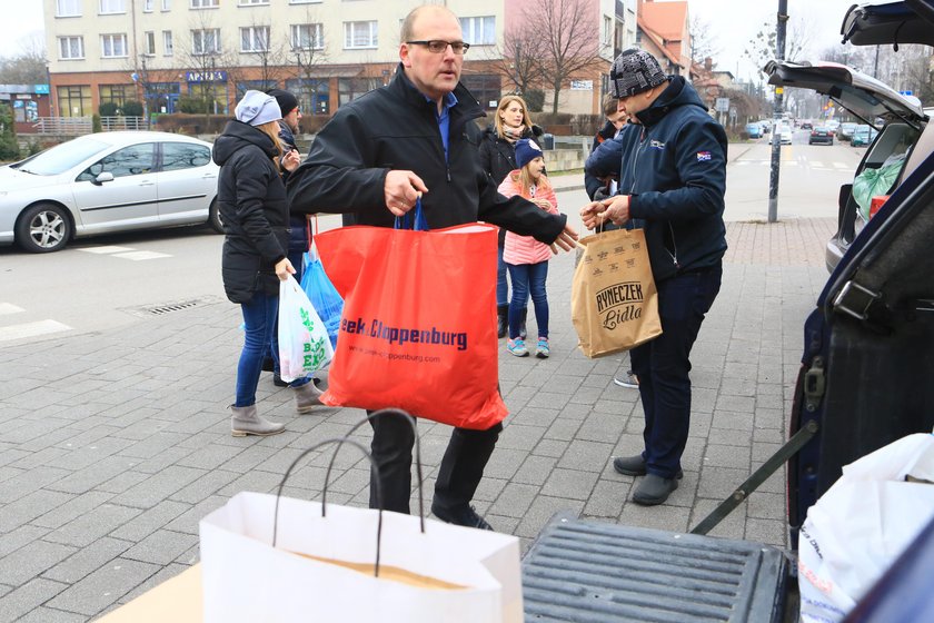 Mieszkańcy Murcek pomagają pogorzelcom