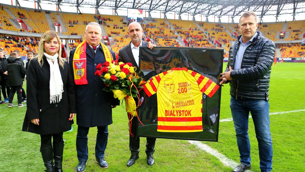 Pilka nozna. Ekstraklasa. Jagiellonia Bialystok - Cracovia. 15.04.2017