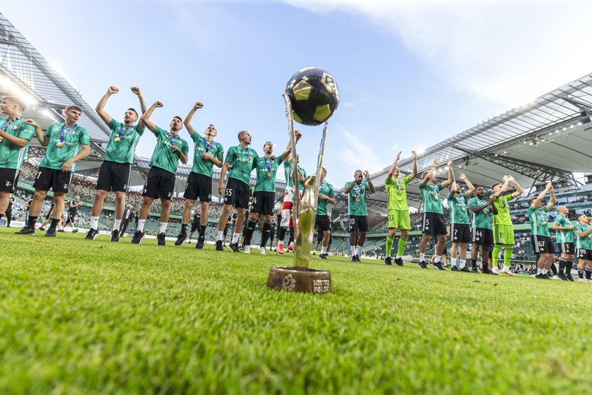 Zdecydowaną większość tej kwoty spółka Ekstraklasa SA już przelała na klubowe konta.