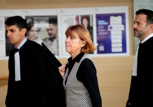 Žizel Peliko na sudu u Avinjonu 16. oktobra