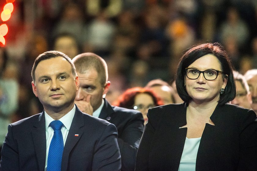 Duda przemawiał na imprezie Rydzyka. Mówił o moherowych beretach