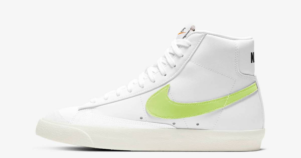 Nincs még vége a nyárnak: feltűnő neon pipával érkezik az új Nike '77