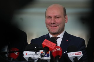 Minister ds. UE: Jest szansa na wycofanie się z planów zakazu rejestracji pojazdów emitujących spaliny