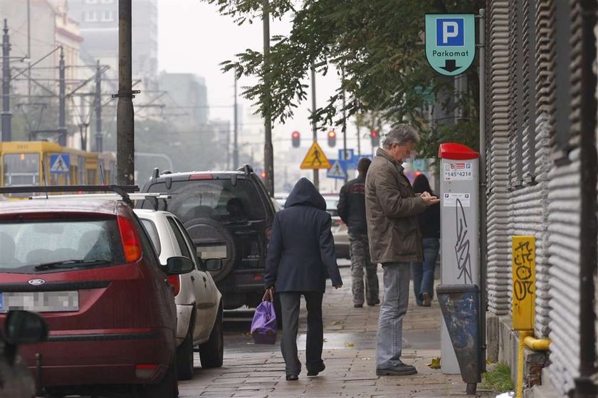 Zdzierają z nas za parkingi!