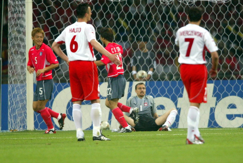 Pilka nozna. Korea - Mundial. Korea - Polska - 2-0. 04.06.2002