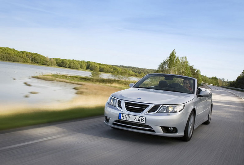 Saab 9-3: nowy wygląd, nowy silnik twin-turbo 1,9 TTiD i napęd na cztery koła XWD