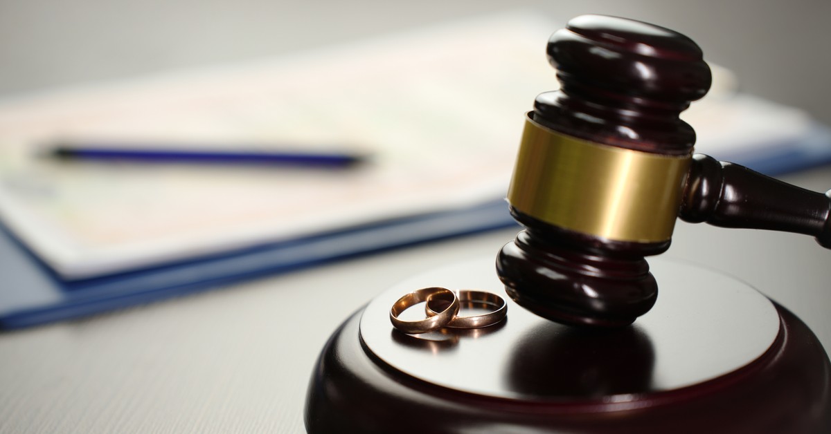 Jak uregulować/zabezpieczyć kontakty z dzieckiem po rozwodzie? Zasady, orzeczenia, praktyczne wskazówki