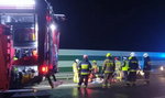 Tragedia na S7. Naprawiał samochód znajomej. Zginął pod kołami tira